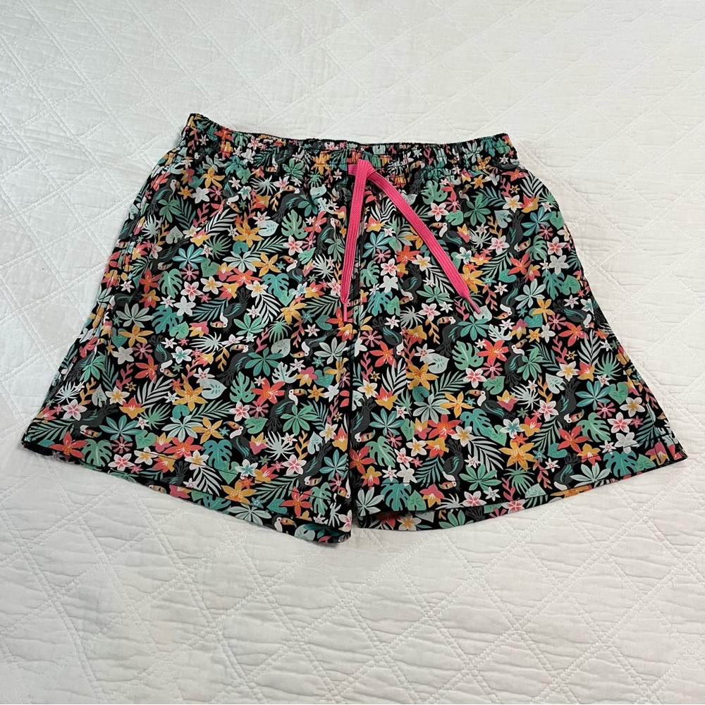 Chubbies Tropical Floral Swim Trunks  M 5.5”